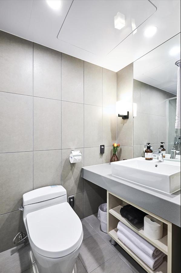 Jeju Pureun Hotel Seogwipo Zewnętrze zdjęcie