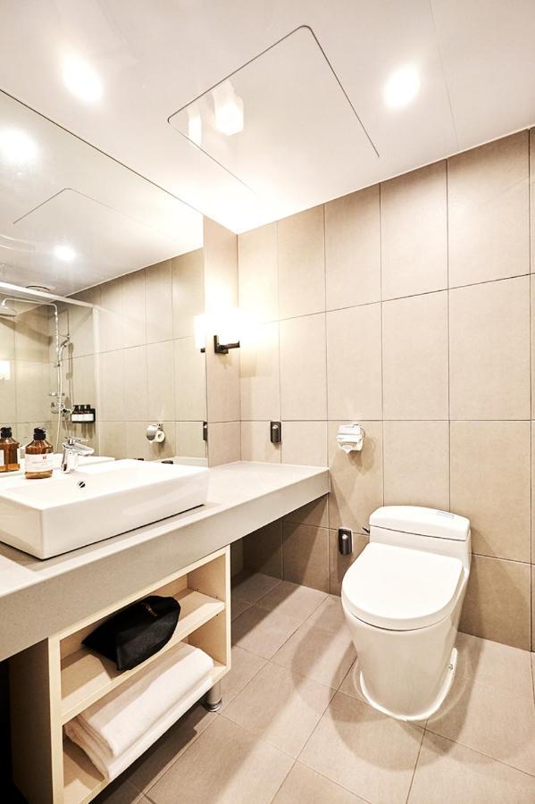 Jeju Pureun Hotel Seogwipo Zewnętrze zdjęcie